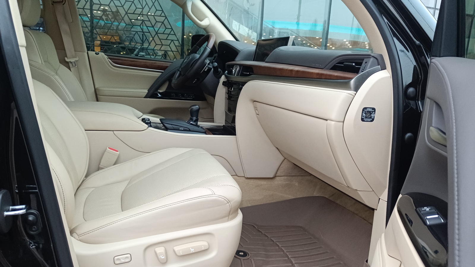 Lexus LX 2021 року з пробігом 125492 км, Універсал, Лексус Київ Захід, м.Київ - 3518000 ГРН | Фото № 6