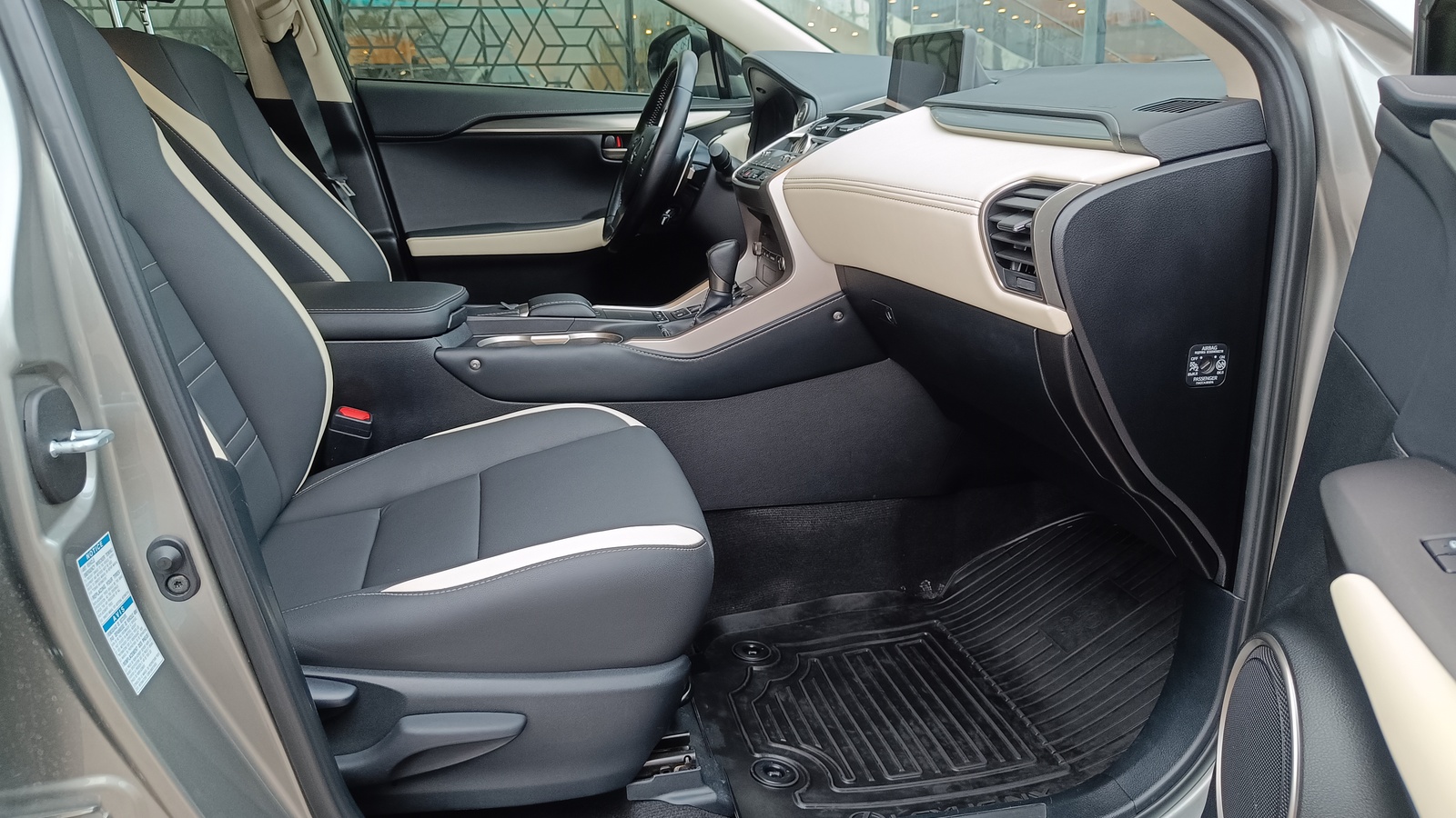 Lexus NX 2020 року з пробігом 36091 км, Універсал, Лексус Київ Захід, м.Київ - 1561000 ГРН | Фото № 6