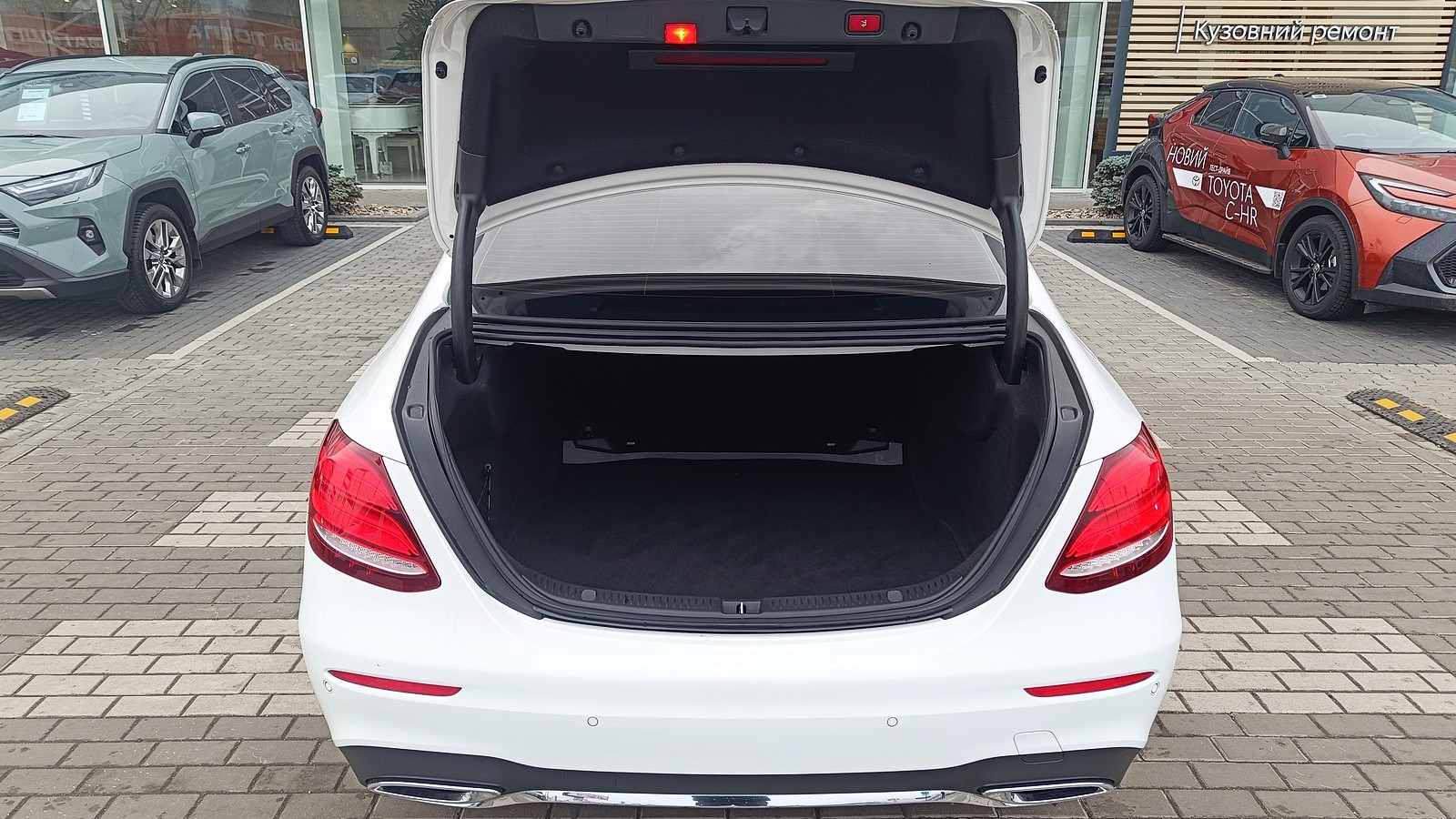 Інші авто MERCEDES-BENZ E-class 2017 року з пробігом 193988 км, Седан, Тойота Центр Київ "ВіДі Автострада", м.Київ - 1180000 ГРН | Фото № 10