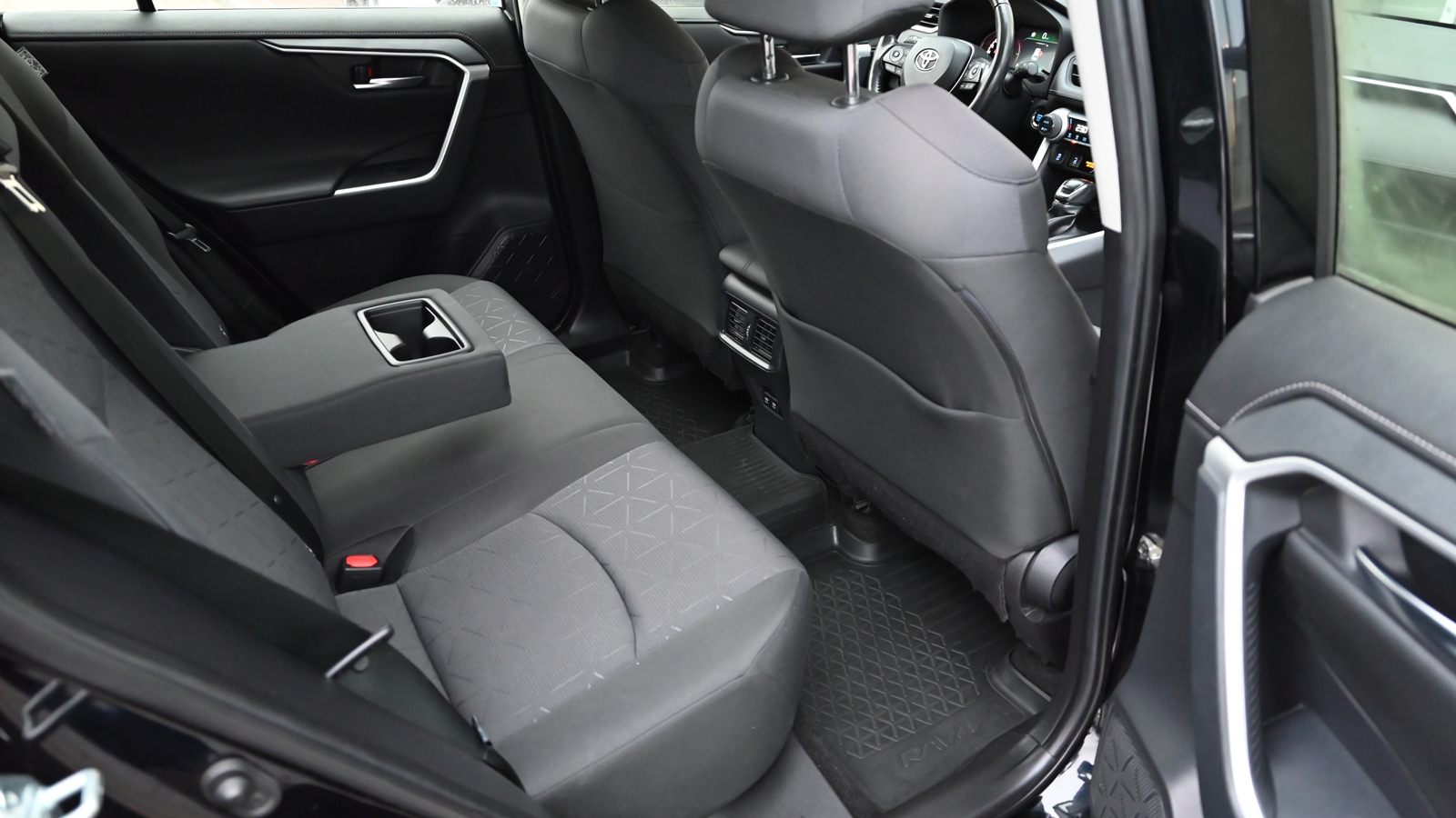 Toyota RAV4 2021 року з пробігом 76407 км, Універсал, Тойота Центр Київ "Сіті Плаза", м.Київ - 1190926 ГРН | Фото № 7