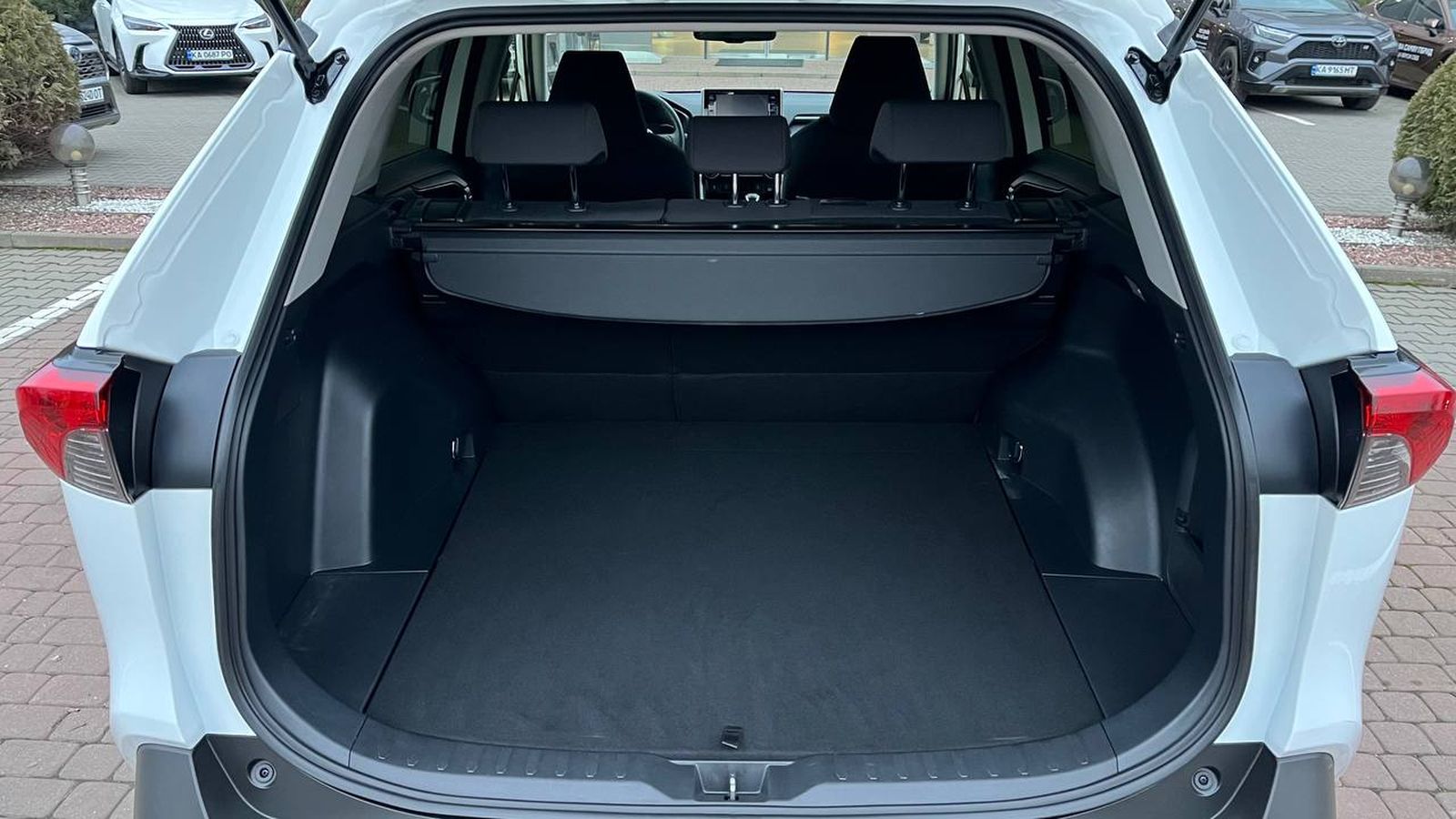 Toyota RAV4 2020 року з пробігом 39568 км, Універсал, Тойота Центр Хмельницький "Гранд Мотор", м.Хмельницький - 1343600 ГРН | Фото № 10