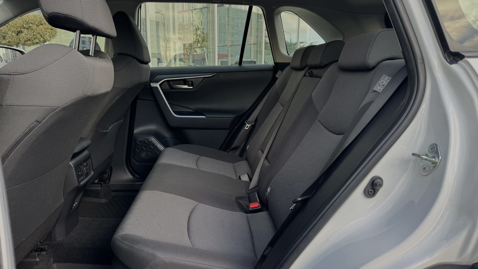 Toyota RAV4 2023 року з пробігом 19687 км, Універсал, Тойота Центр Чернігів "Соллі-Плюс", м.Чернігів - 1450000 ГРН | Фото № 11