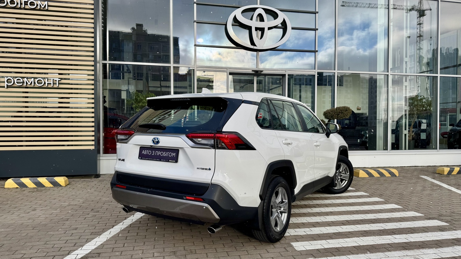 Toyota RAV4 2023 року з пробігом 19687 км, Універсал, Тойота Центр Чернігів "Соллі-Плюс", м.Чернігів - 1450000 ГРН | Фото № 17