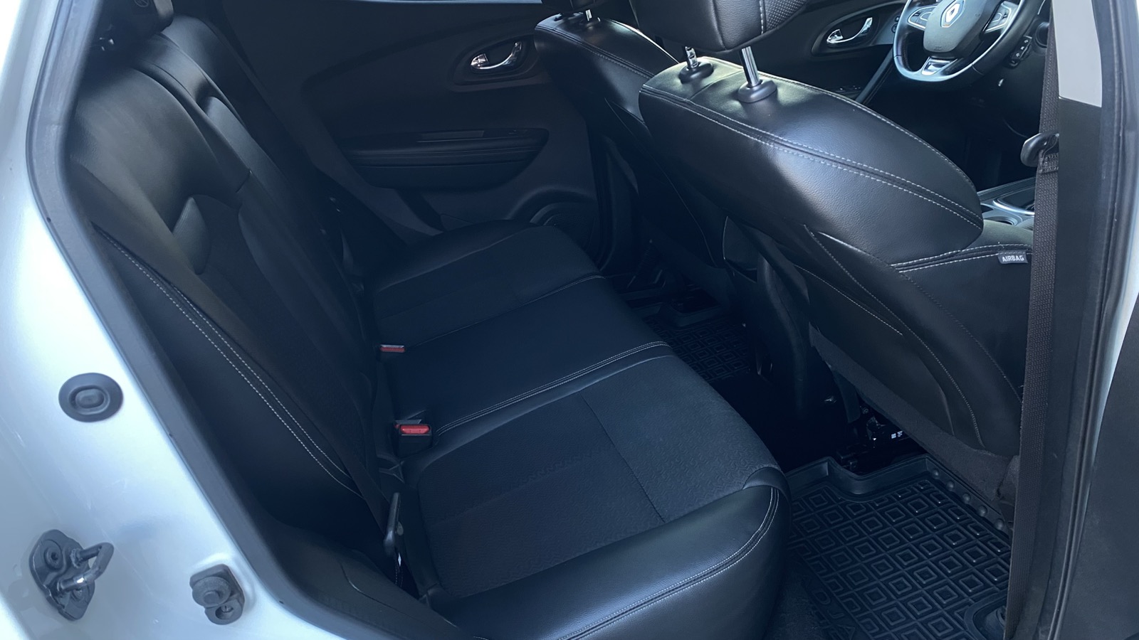 Інші авто RENAULT Kadjar 2017 року, Універсал, Тойота Центр Одеса "ВіДі Пальміра", м.Одеса | Фото № 7 Інші авто RENAULT Kadjar 2017 року з пробігом 99878 км, Універсал, Тойота Центр Одеса "ВіДі Пальміра", м.Одеса - 730000 ГРН | Фото № 7