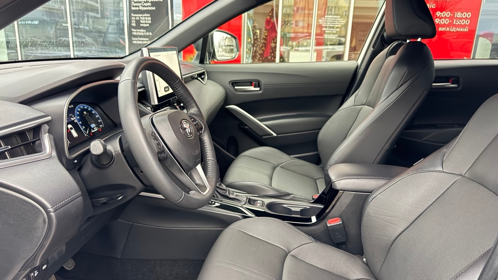 Toyota COROLLA CROSS 2024 року з пробігом 2715 км, Хетчбек, Тойота Центр Івано-Франківськ "Класик-Авто", м.Івано-Франківськ - 1605000 ГРН | Фото № 12