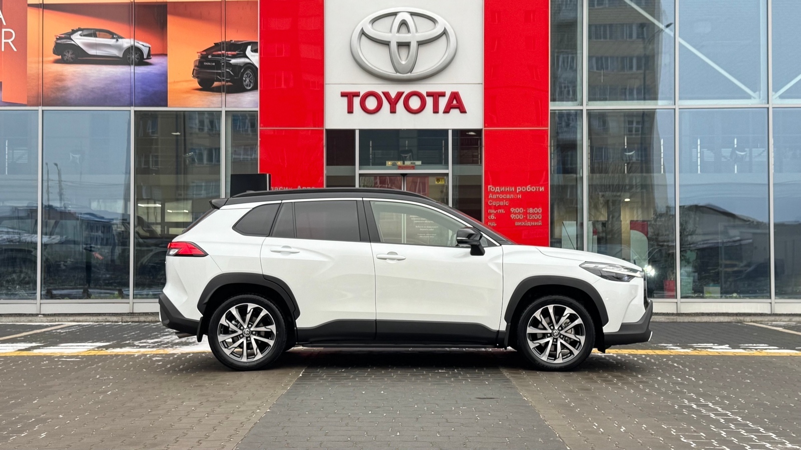 Toyota COROLLA CROSS 2024 року з пробігом 2715 км, Хетчбек, Тойота Центр Івано-Франківськ "Класик-Авто", м.Івано-Франківськ - 1605000 ГРН | Фото № 17