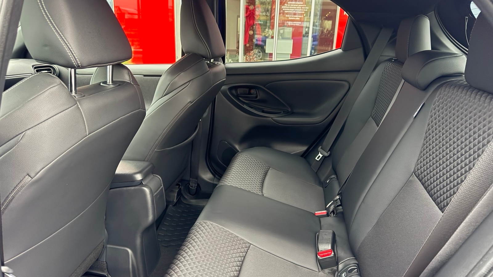 Toyota YARIS 2024 року з пробігом 2661 км, Хетчбек, Тойота Центр Івано-Франківськ "Класик-Авто", м.Івано-Франківськ - 1178450 ГРН | Фото № 11