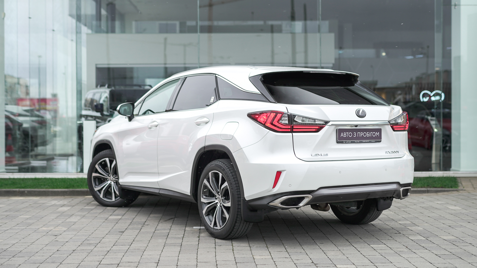 Lexus RX 2017 року, Універсал, Лексус Львів, м.Львів | Фото № 2 Lexus RX 2017 року з пробігом 122587 км, Універсал, Лексус Львів, м.Львів - 1332450 ГРН | Фото № 2