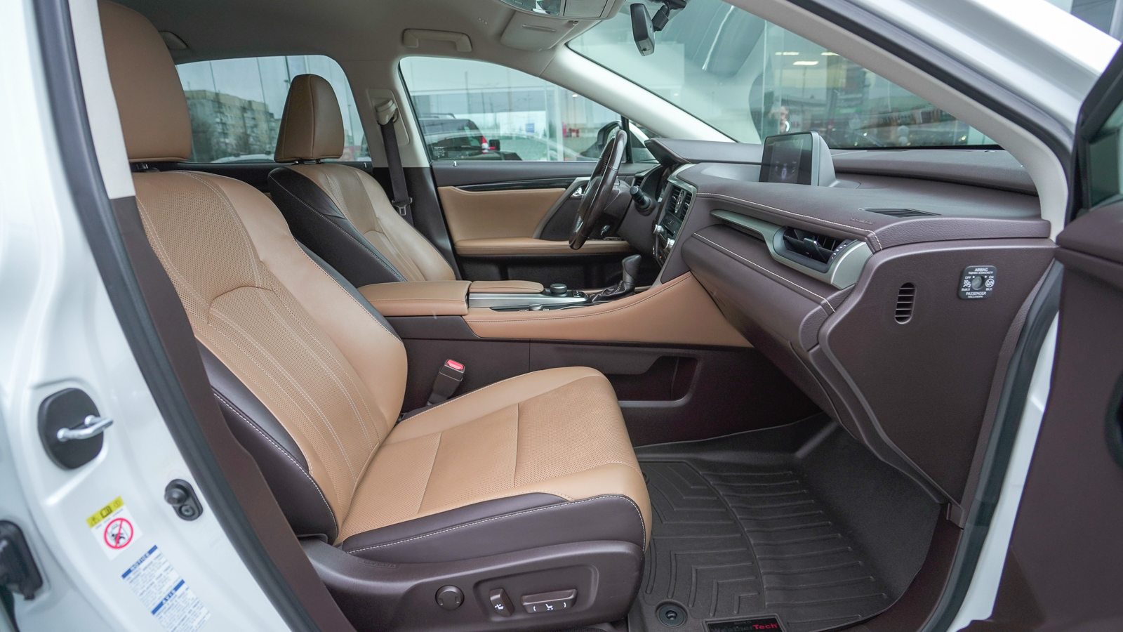 Lexus RX 2017 року, Універсал, Лексус Львів, м.Львів | Фото № 6 Lexus RX 2017 року з пробігом 122587 км, Універсал, Лексус Львів, м.Львів - 1332450 ГРН | Фото № 6