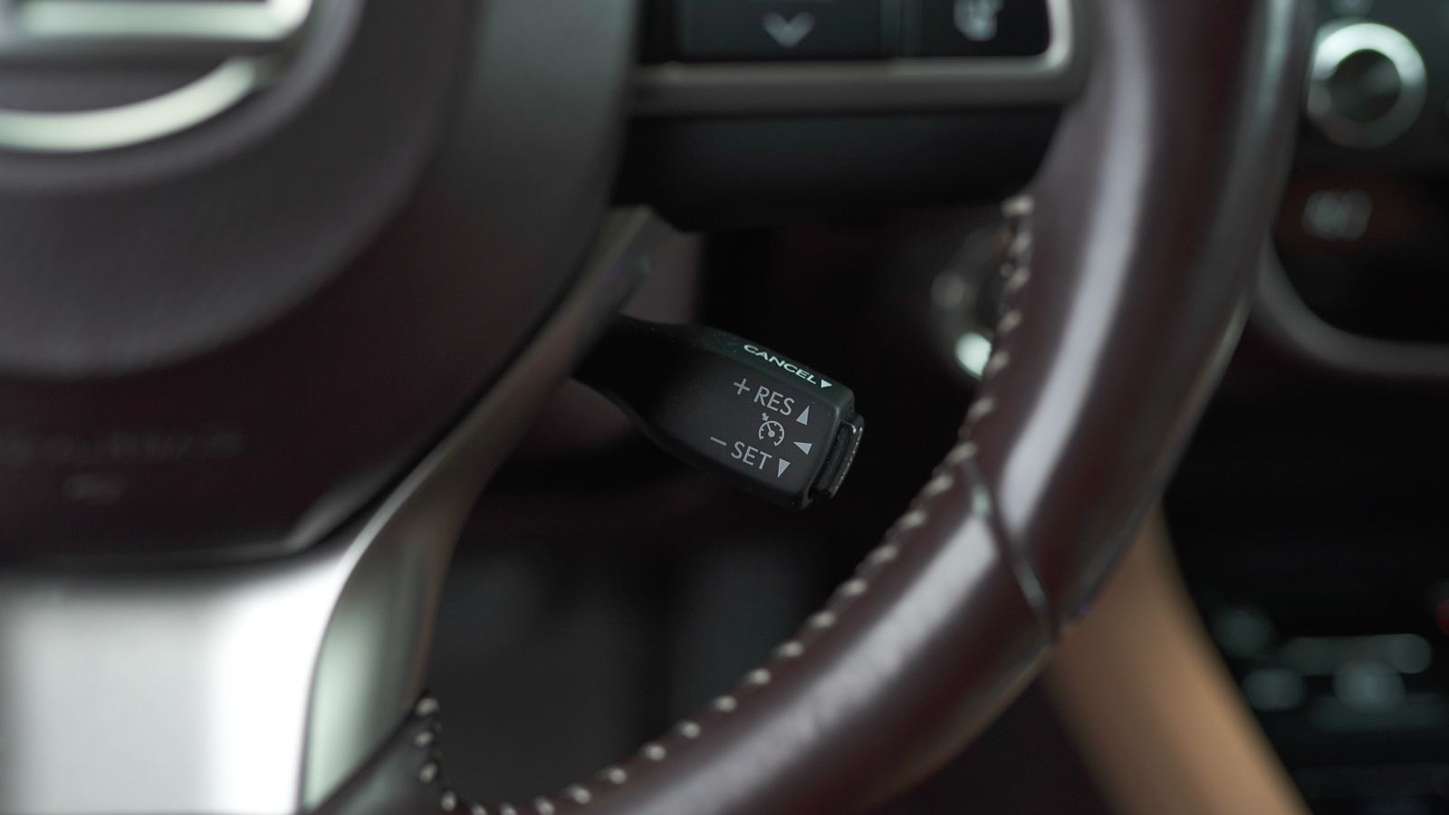 Lexus RX 2017 року, Універсал, Лексус Львів, м.Львів | Фото № 23 Lexus RX 2017 року з пробігом 122587 км, Універсал, Лексус Львів, м.Львів - 1332450 ГРН | Фото № 23