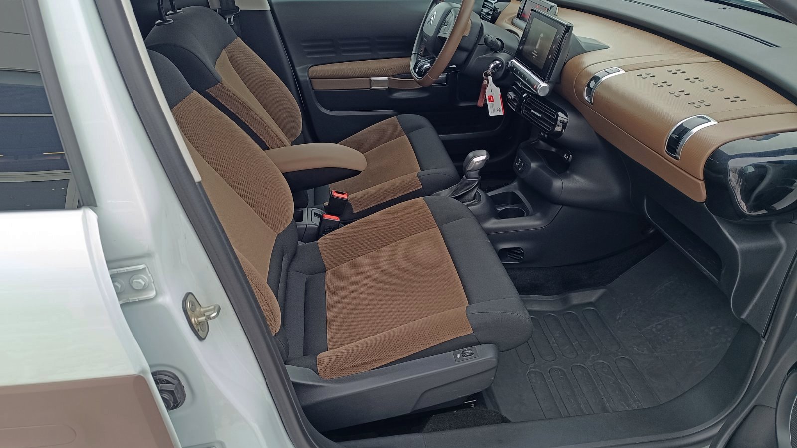 Інші авто CITROEN C4 Cactus 2017 року з пробігом 65388 км, Хетчбек, Тойота Центр Київ «ВІДІ Аеропорт», м.Київ - 490000 ГРН | Фото № 6