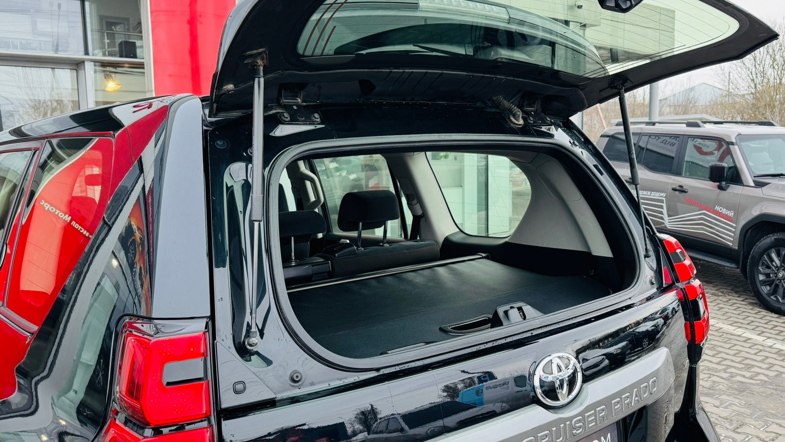 Toyota LAND CRUISER PRADO 2020 року з пробігом 97796 км, Універсал, Тойота Центр Тернопіль "Кристал Моторс", м.Тернопіль - 1650000 ГРН | Фото № 11