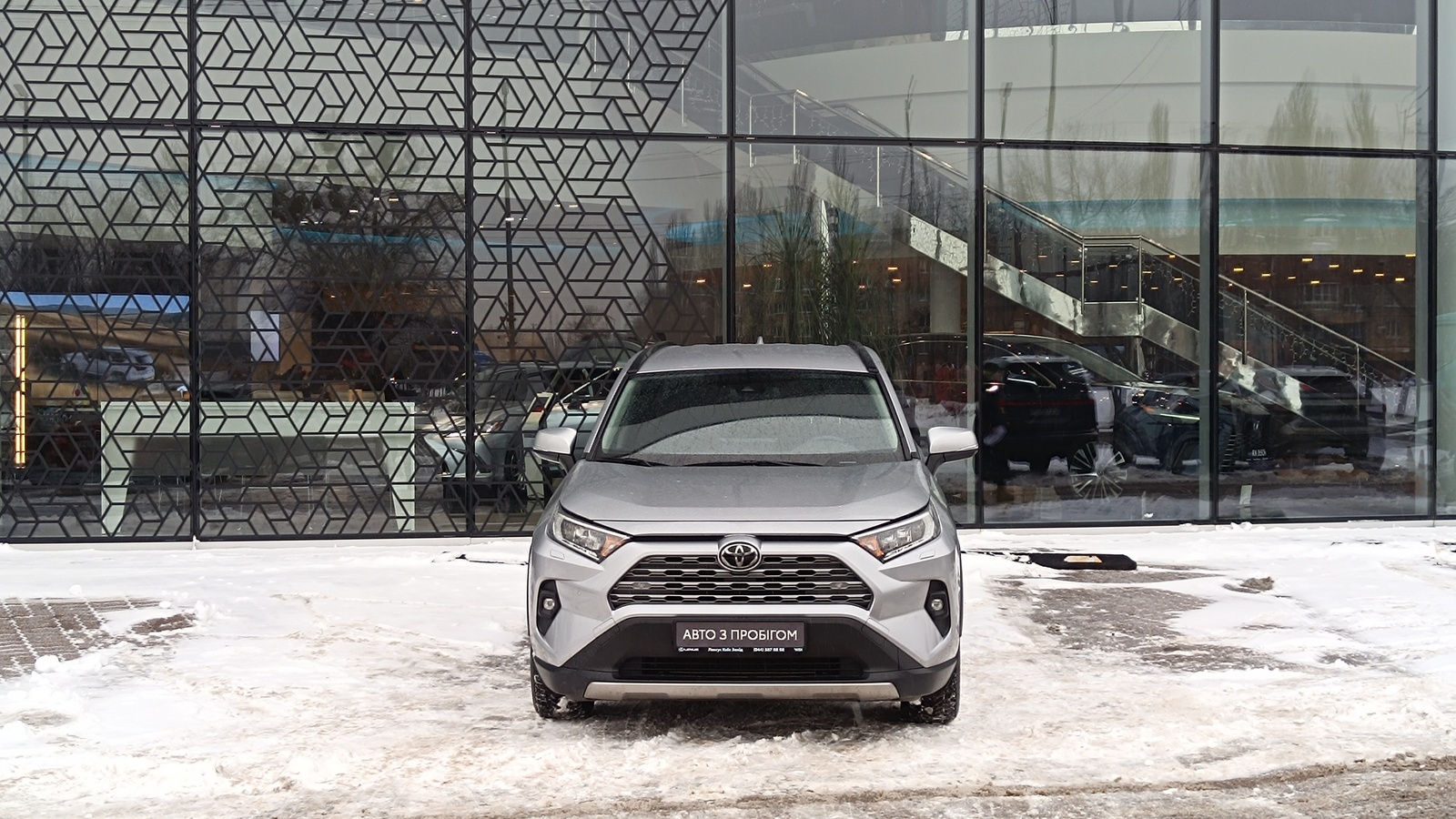 Toyota RAV4 2022 року з пробігом 165121 км, Універсал, Лексус Київ Захід, м.Київ - 1181000 ГРН | Фото № 4