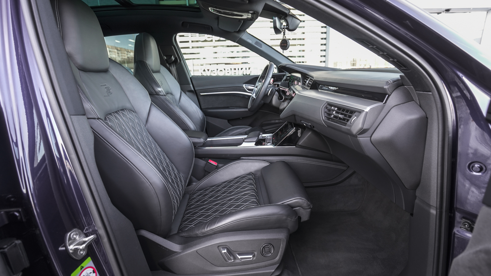 Інші авто AUDI E-TRON 2020 року з пробігом 71522 км, Хетчбек, Тойота Центр Львів "Діамант", м.Львів - 1740000 ГРН | Фото № 6