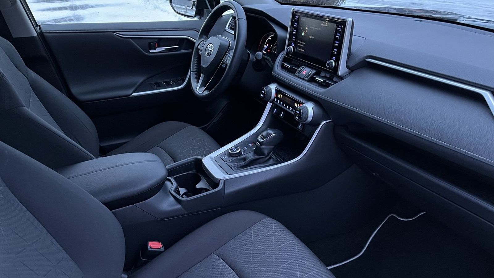 Toyota RAV4 2021 року з пробігом 67627 км, Універсал, Тойота Центр Хмельницький "Гранд Мотор", м.Хмельницький - 1379000 ГРН | Фото № 6