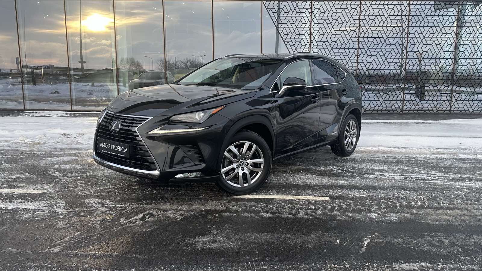 Lexus NX 2020 року з пробігом 52500 км, Універсал, Лексус Київ Аеропорт, м.Київ - 1751890 ГРН | Фото № 1