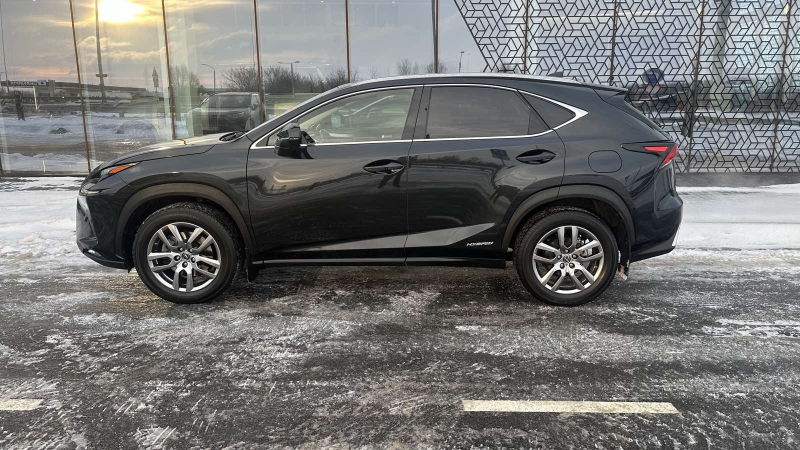 Lexus NX 2020 року з пробігом 52500 км, Універсал, Лексус Київ Аеропорт, м.Київ - 1751890 ГРН | Фото № 3