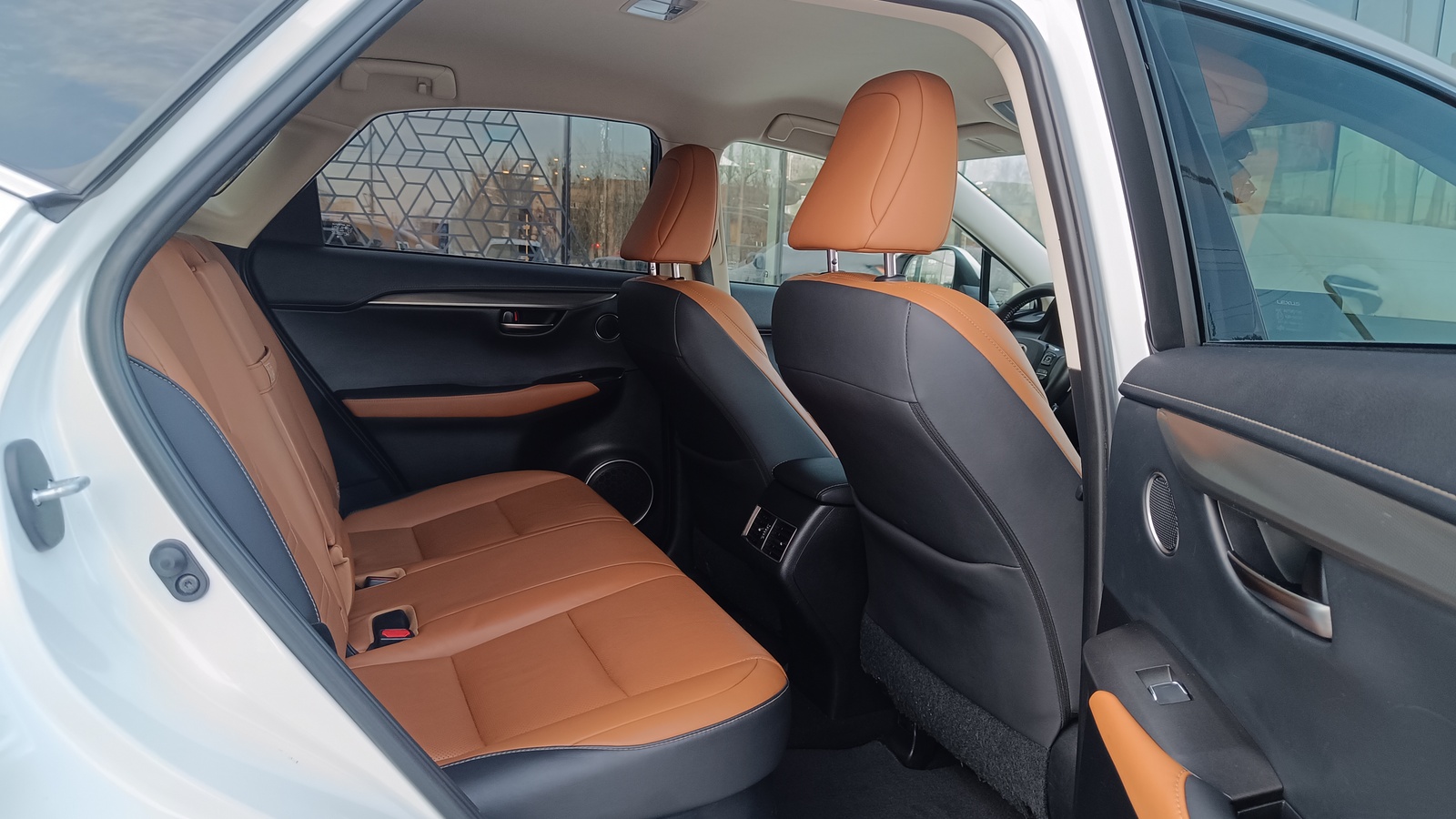 Lexus NX 2019 року з пробігом 69946 км, Універсал, Лексус Київ Захід, м.Київ - 1549000 ГРН | Фото № 7