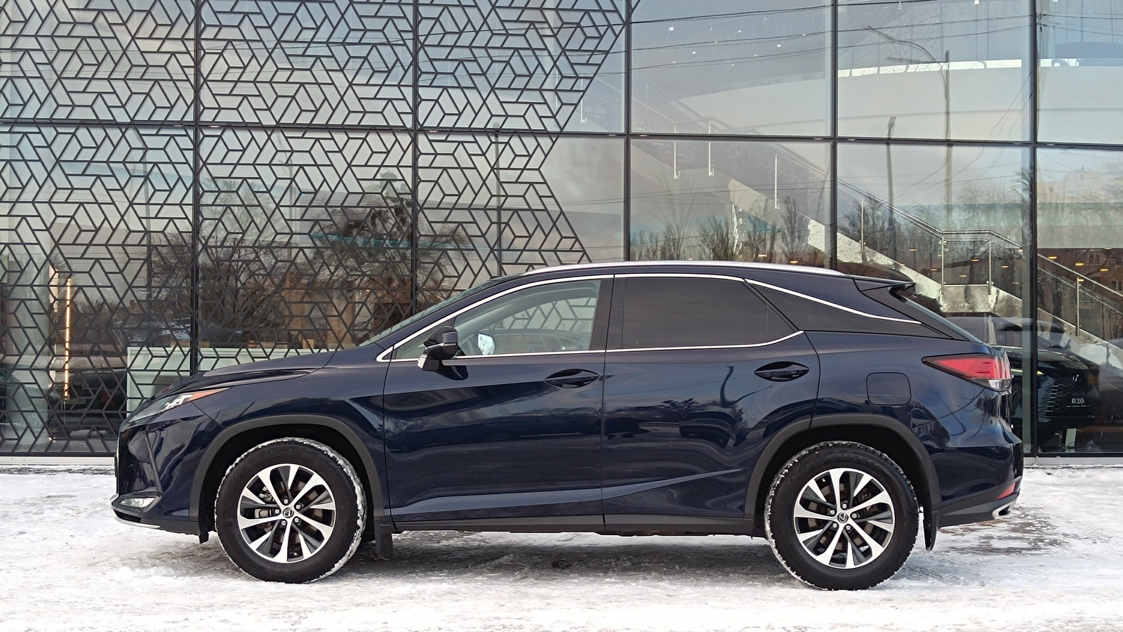 Lexus RX 2020 року з пробігом 129376 км, Універсал, Лексус Київ Захід, м.Київ - 1538000 ГРН | Фото № 3