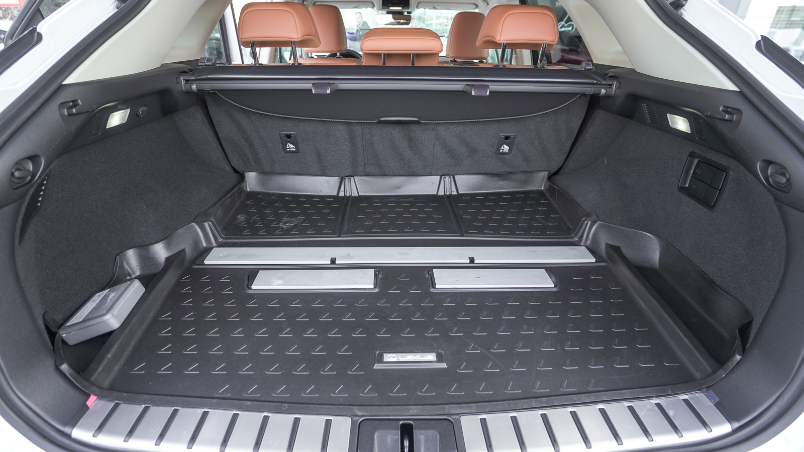 Lexus RX 2022 року, Універсал, Лексус Львів, м.Львів | Фото № 10 Lexus RX 2022 року з пробігом 33363 км, Універсал, Лексус Львів, м.Львів - 2088000 ГРН | Фото № 10