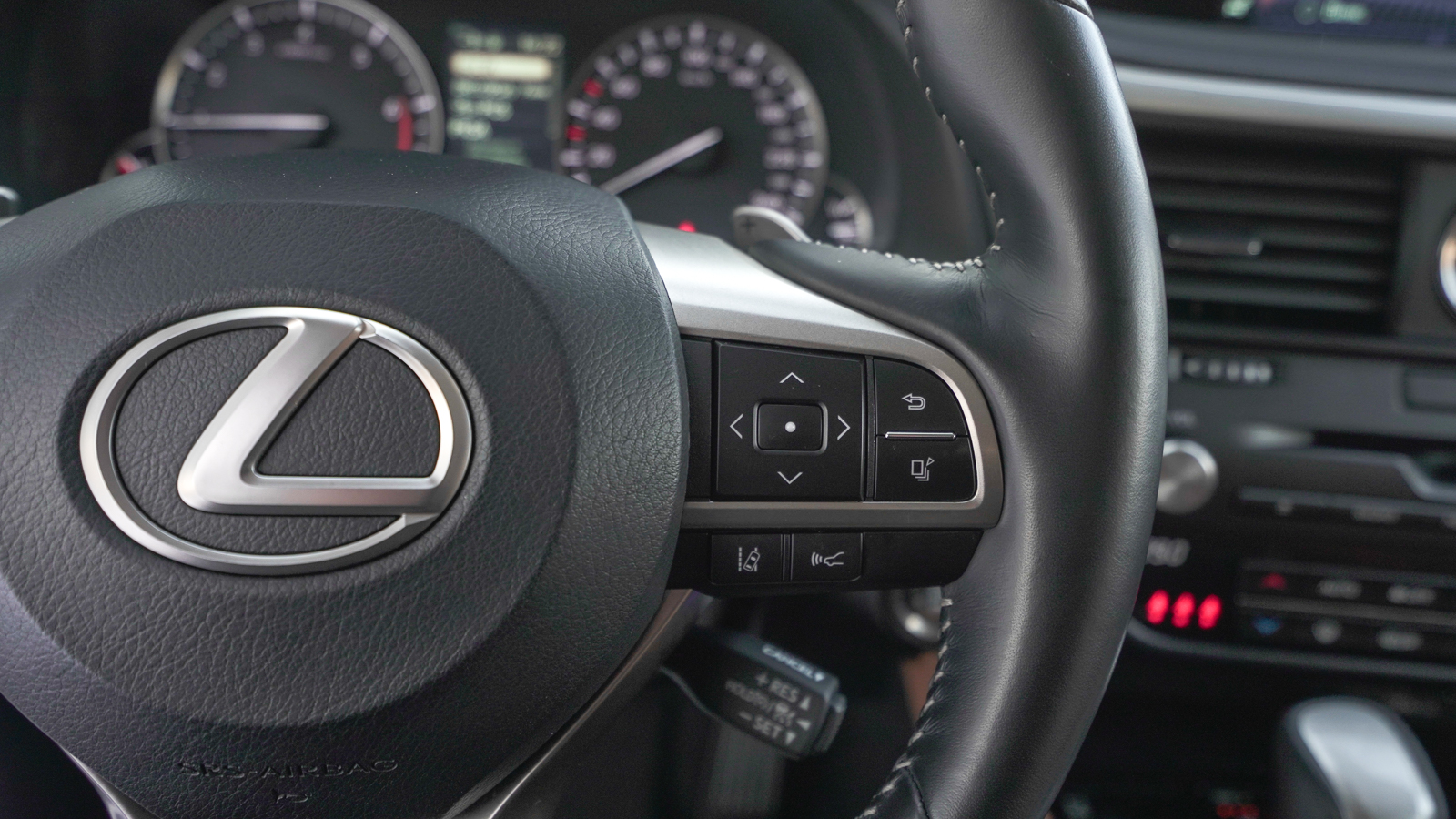 Lexus RX 2022 року, Універсал, Лексус Львів, м.Львів | Фото № 22 Lexus RX 2022 року з пробігом 33363 км, Універсал, Лексус Львів, м.Львів - 2088000 ГРН | Фото № 22