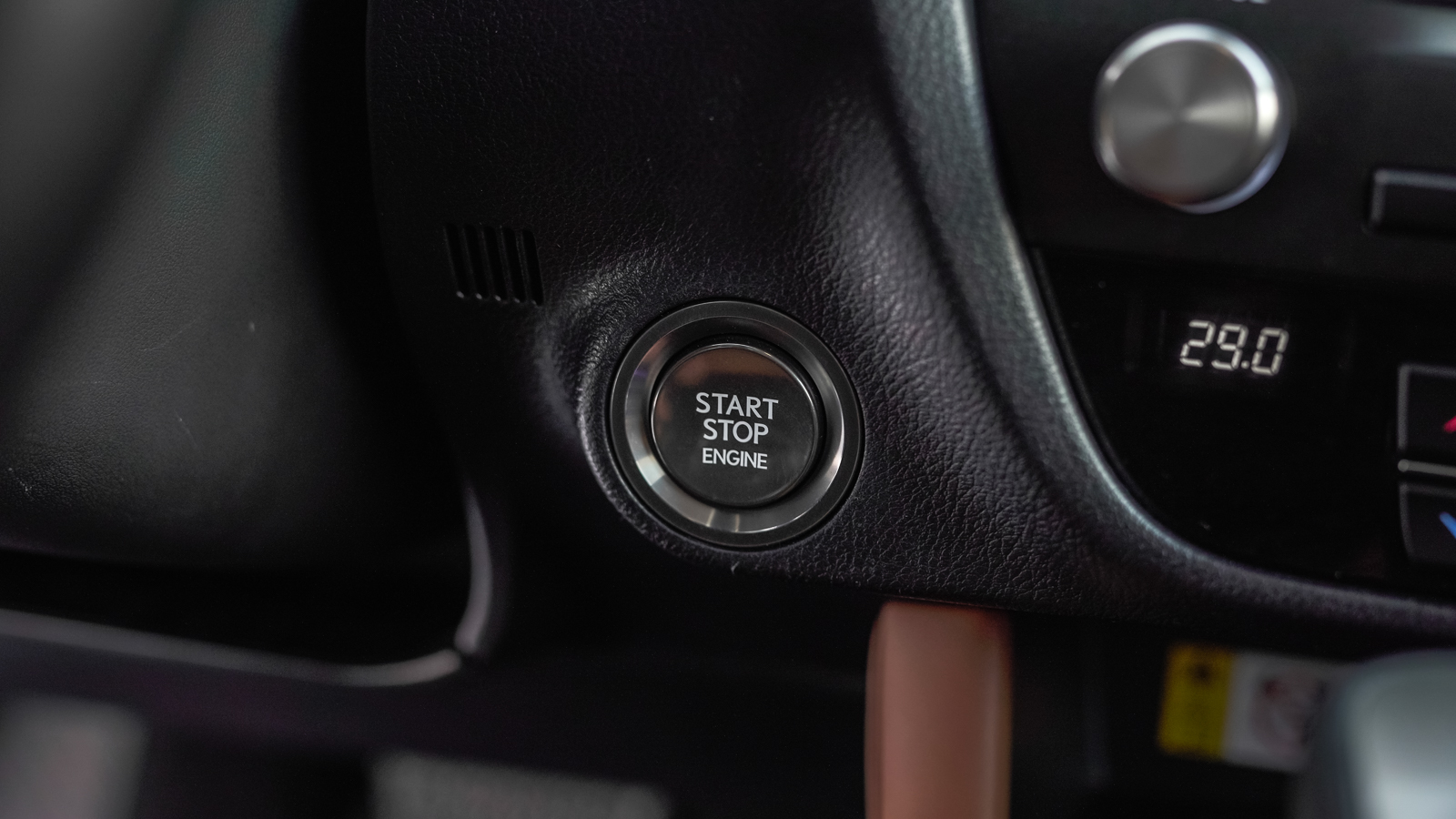 Lexus RX 2022 року, Універсал, Лексус Львів, м.Львів | Фото № 32 Lexus RX 2022 року з пробігом 33363 км, Універсал, Лексус Львів, м.Львів - 2088000 ГРН | Фото № 32