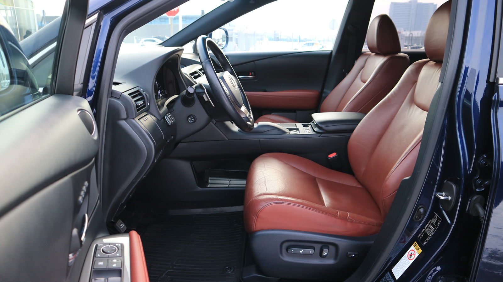 Lexus RX 2015 року, Універсал, Тойота Центр Київ "Автосаміт Укравто Столичне", м.Київ | Фото № 13 Lexus RX 2015 року з пробігом 111466 км, Універсал, Тойота Центр Київ "Автосаміт Укравто Столичне", м.Київ - 1025000 ГРН | Фото № 13