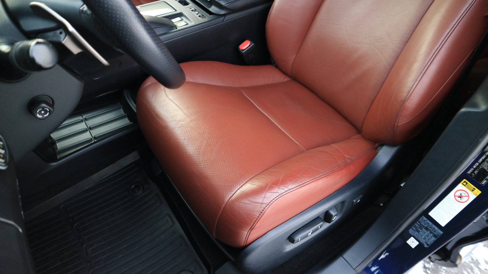 Lexus RX 2015 року, Універсал, Тойота Центр Київ "Автосаміт Укравто Столичне", м.Київ | Фото № 17 Lexus RX 2015 року з пробігом 111466 км, Універсал, Тойота Центр Київ "Автосаміт Укравто Столичне", м.Київ - 1025000 ГРН | Фото № 17