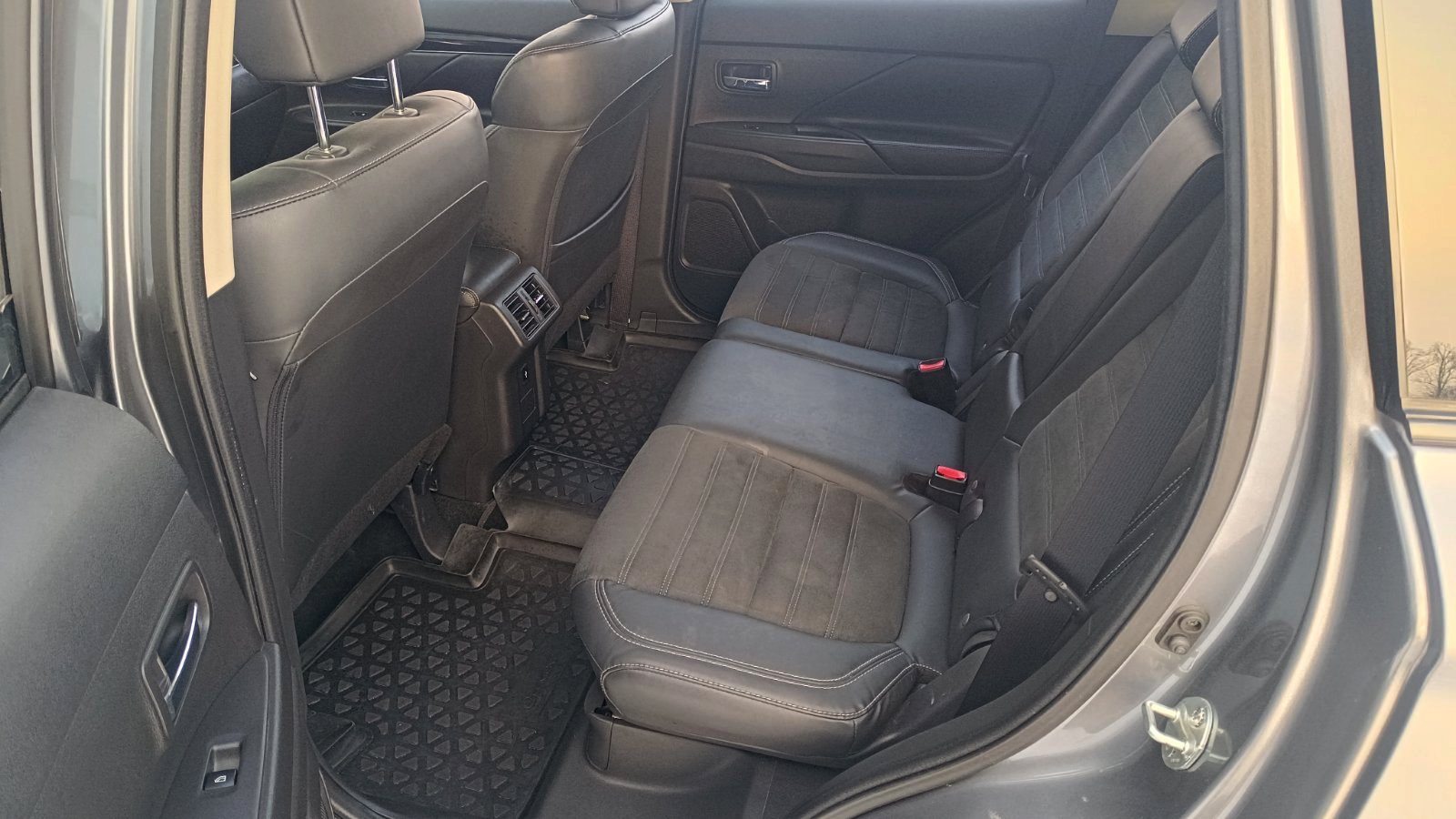 Інші авто MITSUBISHI OUTLANDER 2019 року з пробігом 83519 км, Універсал, Тойота Центр Київ «ВІДІ Аеропорт», м.Київ - 865000 ГРН | Фото № 12