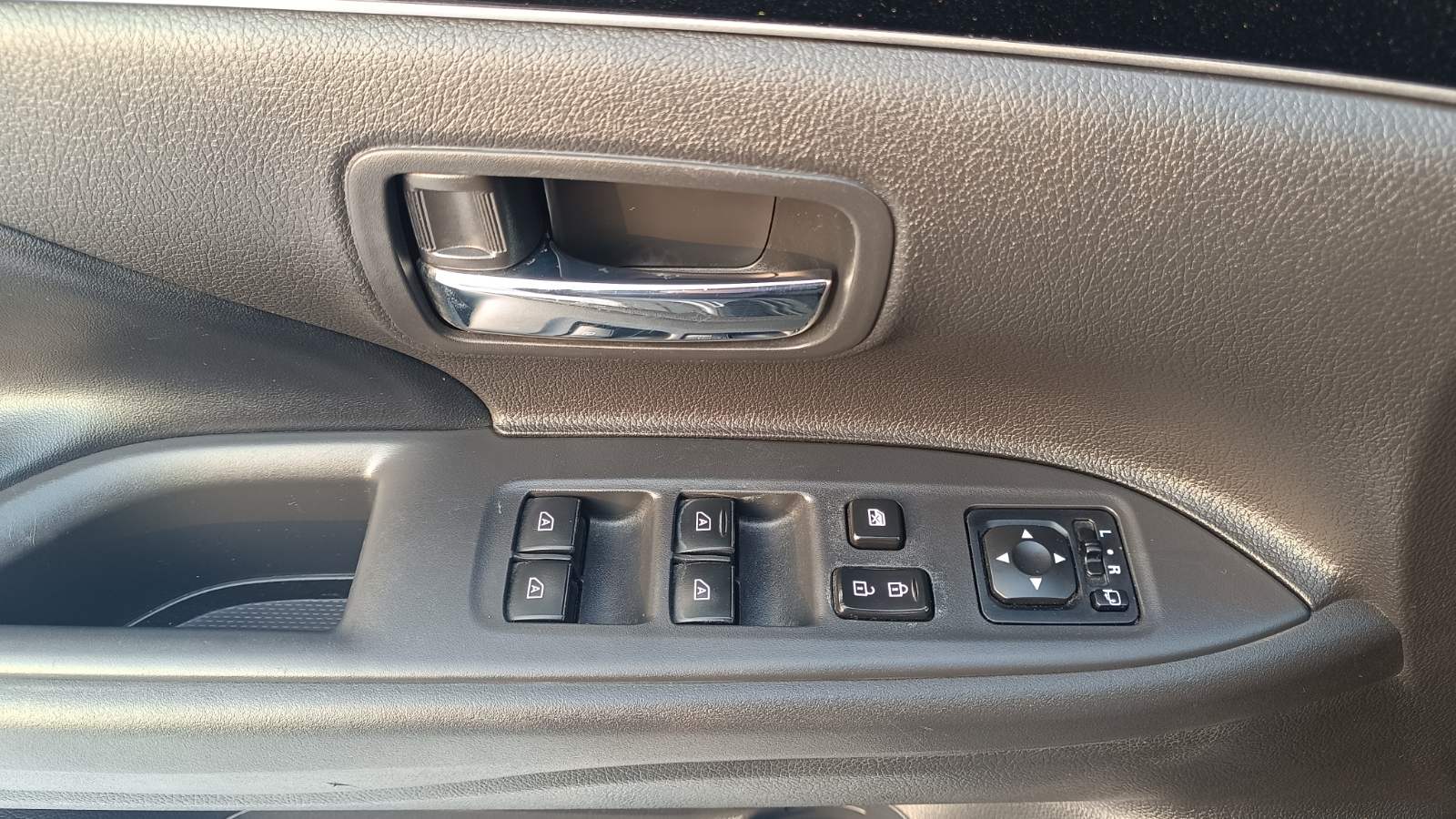 Інші авто MITSUBISHI OUTLANDER 2019 року з пробігом 83519 км, Універсал, Тойота Центр Київ «ВІДІ Аеропорт», м.Київ - 865000 ГРН | Фото № 15