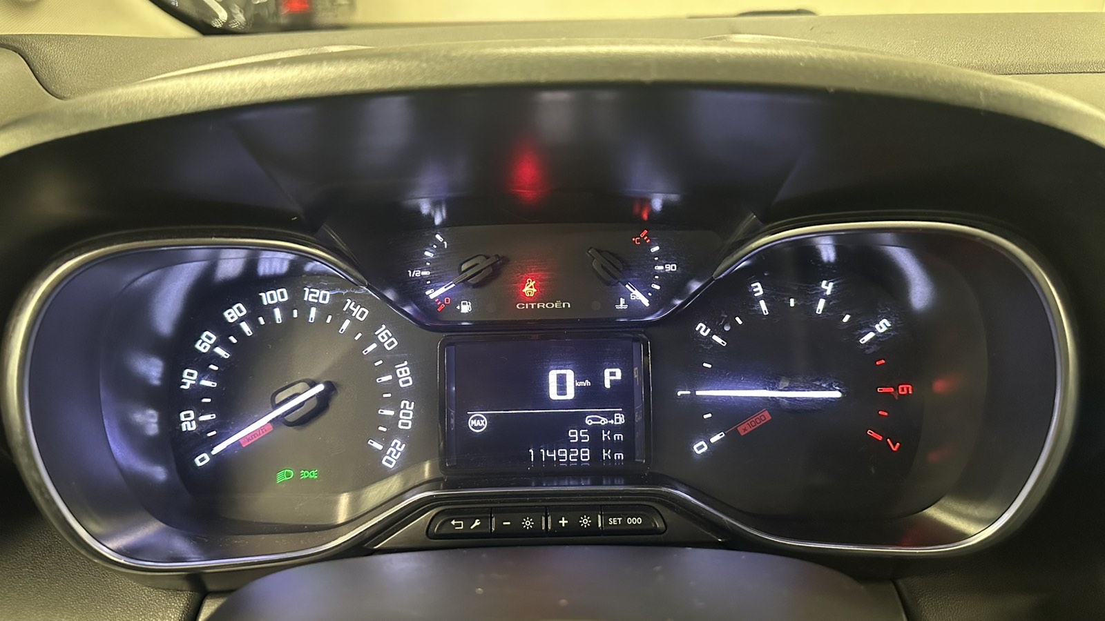 Інші авто CITROEN C3 Aircross 2019 року з пробігом 114240 км, Універсал, Тойота Центр Київ "Автосаміт Укравто", м.Київ - 595000 ГРН | Фото № 14