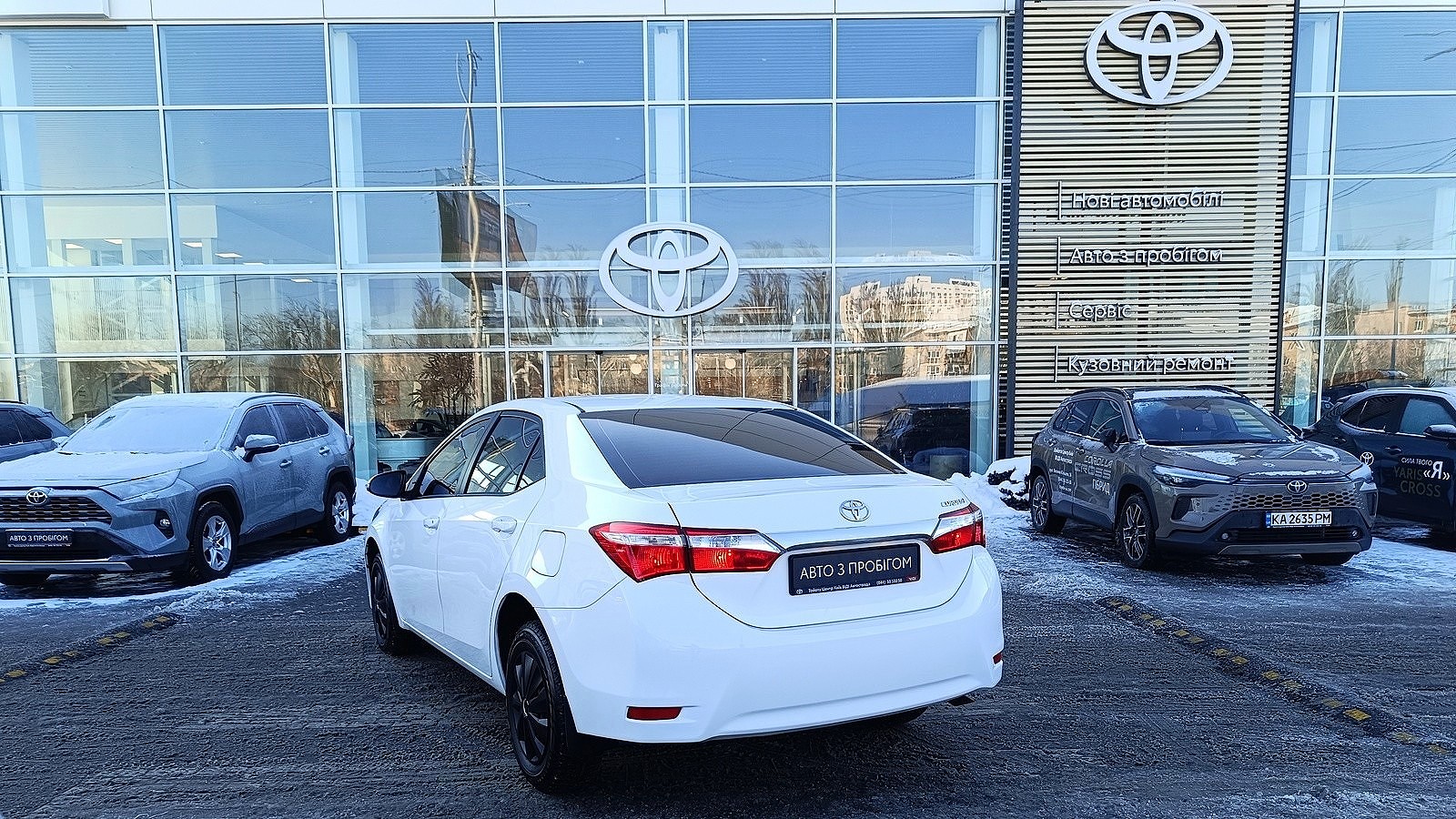 Toyota COROLLA 2017 року з пробігом 111262 км, Седан, Тойота Центр Київ "ВіДі Автострада", м.Київ - 560000 ГРН | Фото № 2