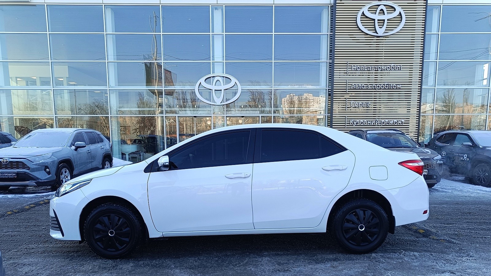 Toyota COROLLA 2017 року з пробігом 111262 км, Седан, Тойота Центр Київ "ВіДі Автострада", м.Київ - 560000 ГРН | Фото № 3