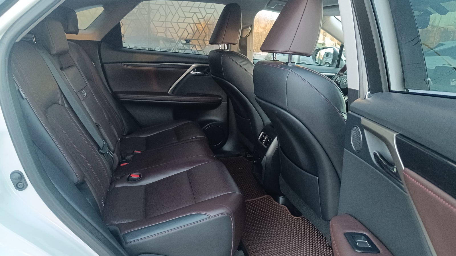 Lexus RX 2017 року з пробігом 37026 км, Універсал, Лексус Київ Захід, м.Київ - 1676000 ГРН | Фото № 7