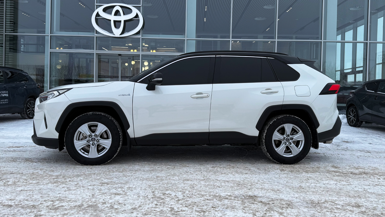 Toyota RAV4 2019 року з пробігом 82239 км, Універсал, Тойота Центр Рівне "Агат Авто", м.Рівне - 1342300 ГРН | Фото № 3