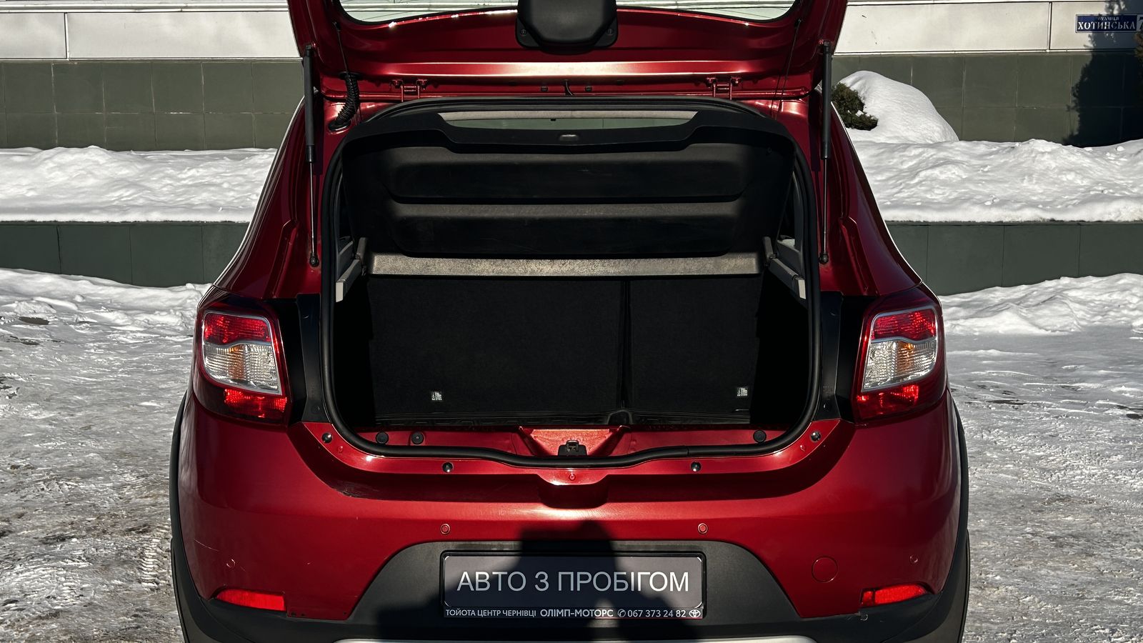 Інші авто RENAULT Stepway 2014 року, Хетчбек, Тойота Центр Чернівці "Олімп-Моторс", м.Чернівці | Фото № 10 Інші авто RENAULT Stepway 2014 року з пробігом 132342 км, Хетчбек, Тойота Центр Чернівці "Олімп-Моторс", м.Чернівці - 355000 ГРН | Фото № 10