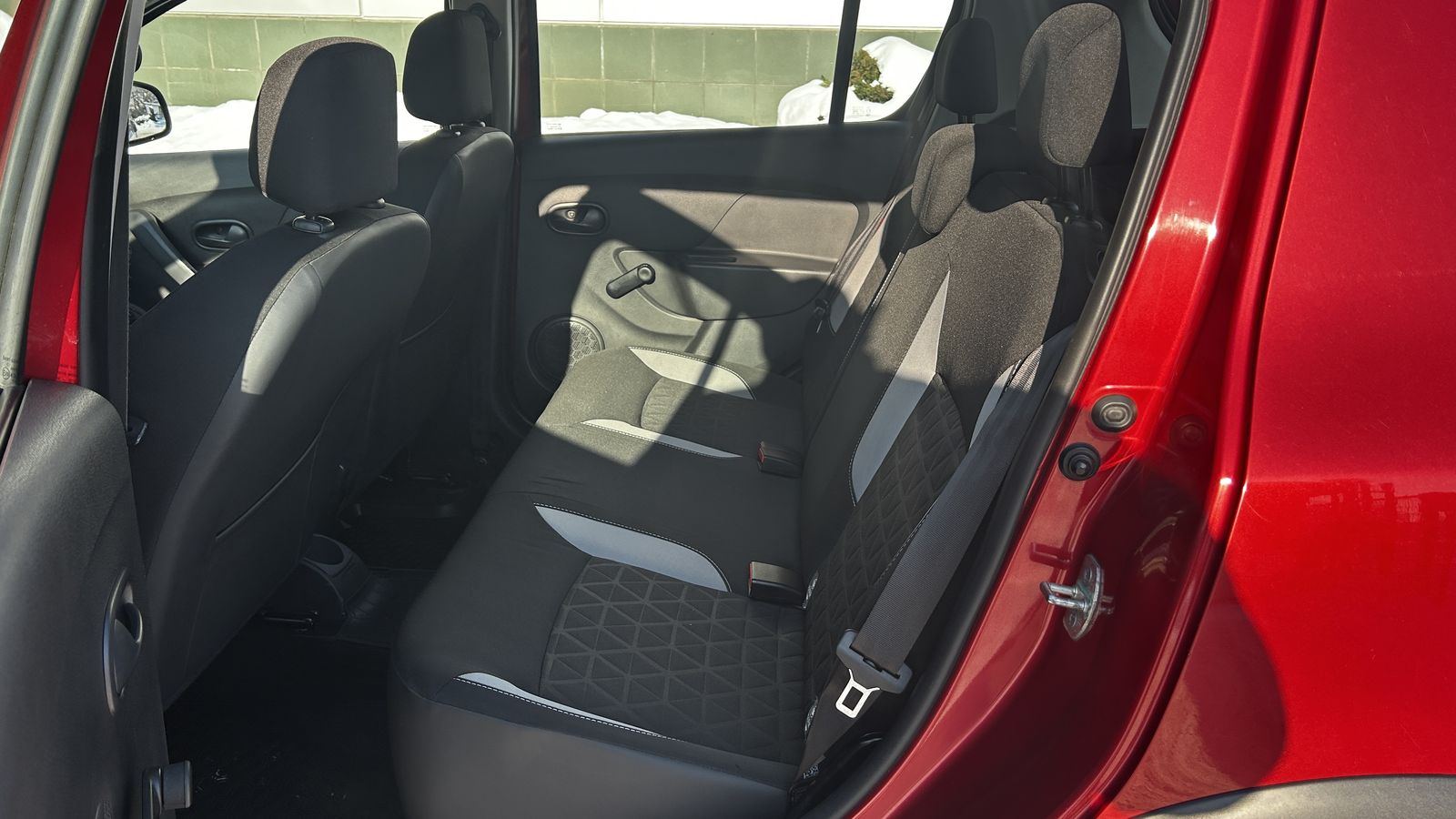 Інші авто RENAULT Stepway 2014 року, Хетчбек, Тойота Центр Чернівці "Олімп-Моторс", м.Чернівці | Фото № 11 Інші авто RENAULT Stepway 2014 року з пробігом 132342 км, Хетчбек, Тойота Центр Чернівці "Олімп-Моторс", м.Чернівці - 355000 ГРН | Фото № 11