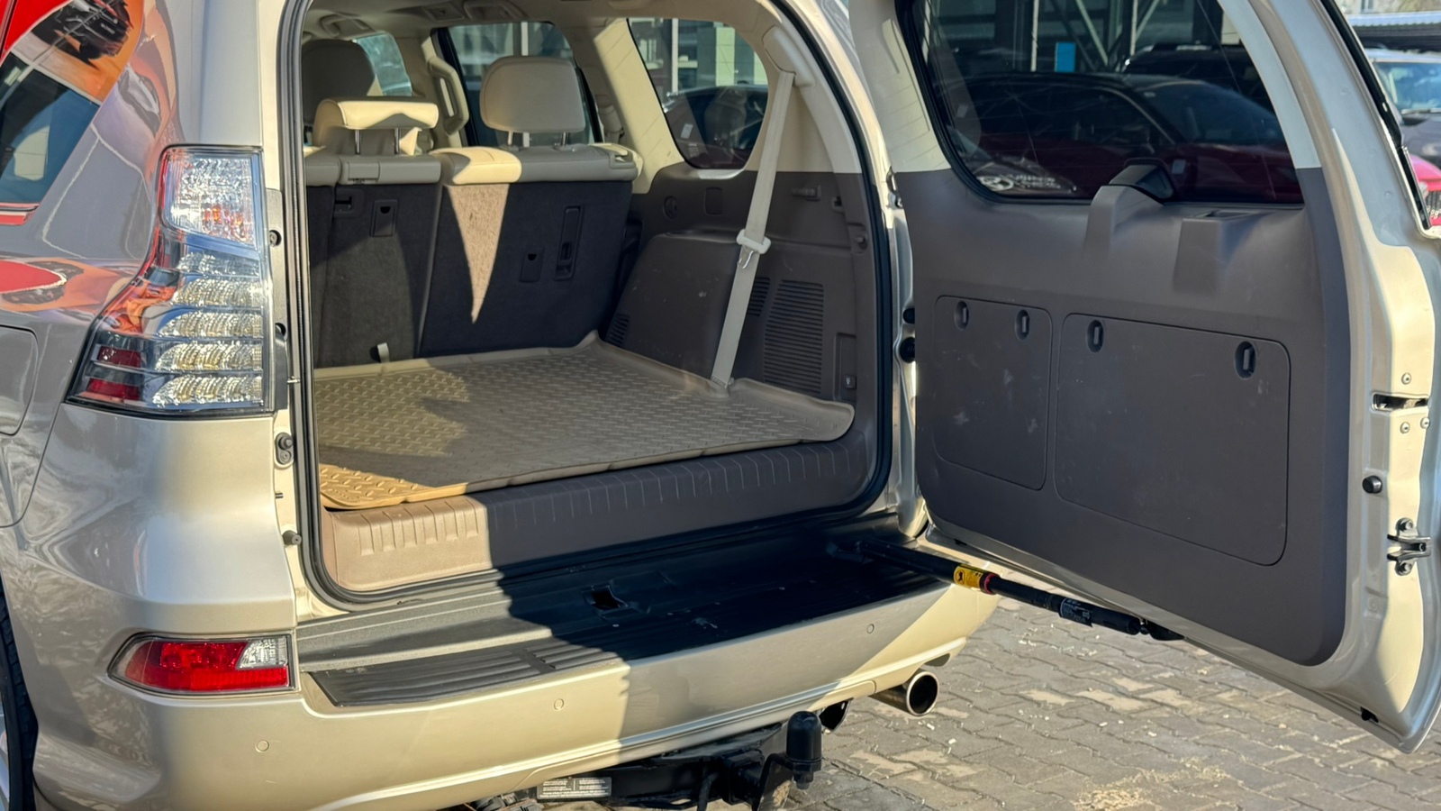 Lexus GX 2015 року з пробігом 192711 км, Універсал, Тойота Центр Івано-Франківськ "Класик-Авто", м.Івано-Франківськ - 1415000 ГРН | Фото № 10