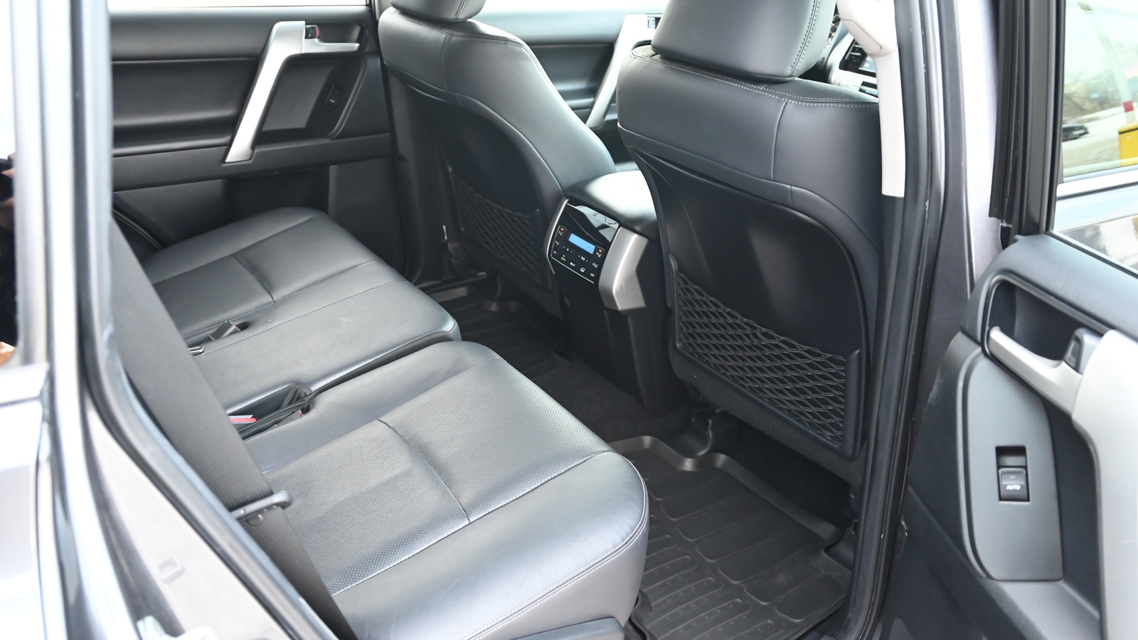 Toyota LAND CRUISER PRADO 2018 року з пробігом 168030 км, Універсал, Тойота Центр Київ "Сіті Плаза", м.Київ - 1640850 ГРН | Фото № 7