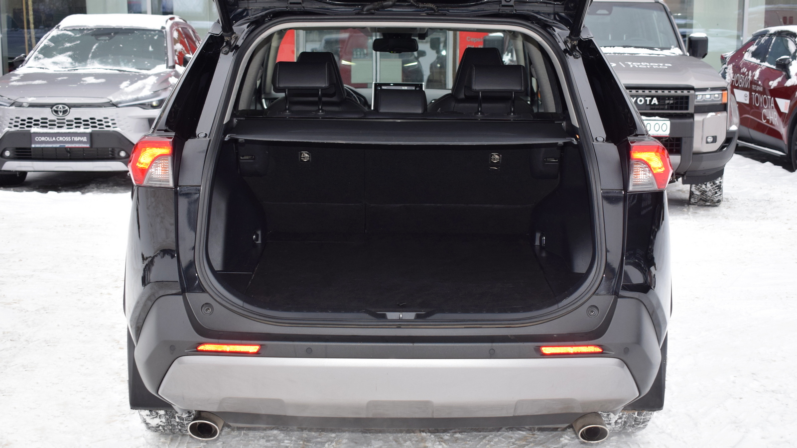 Toyota RAV4 2020 року, Універсал, Тойота Центр Житомир "Стар - Кар", м.Житомир | Фото № 10 Toyota RAV4 2020 року з пробігом 127908 км, Універсал, Тойота Центр Житомир "Стар - Кар", м.Житомир - 1398590 ГРН | Фото № 10