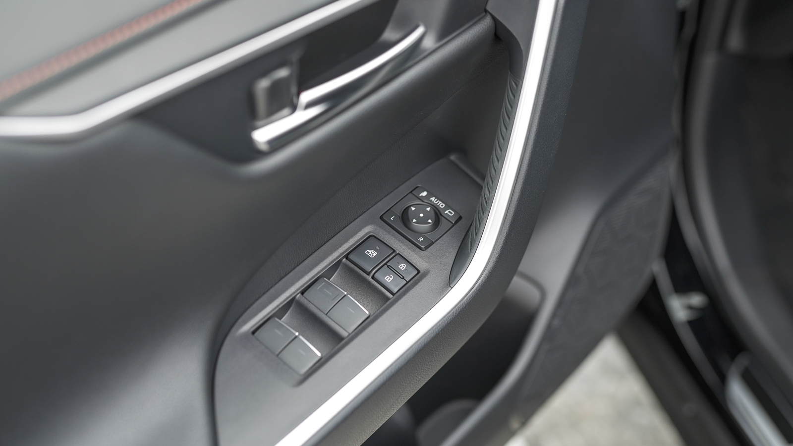 Toyota RAV4 2024 року з пробігом 7550 км, Універсал, Тойота Центр Львів "Діамант", м.Львів - 2053900 ГРН | Фото № 17