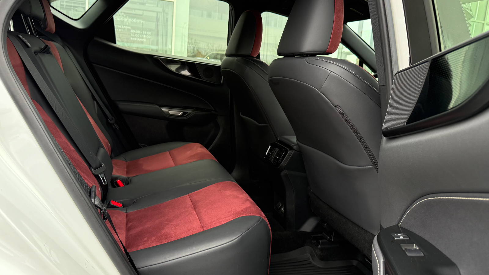 Lexus NX 2023 року, Універсал, Тойота Центр Рівне "Агат Авто", м.Рівне | Фото № 7 Lexus NX 2023 року з пробігом 16510 км, Універсал, Тойота Центр Рівне "Агат Авто", м.Рівне - 1874850 ГРН | Фото № 7