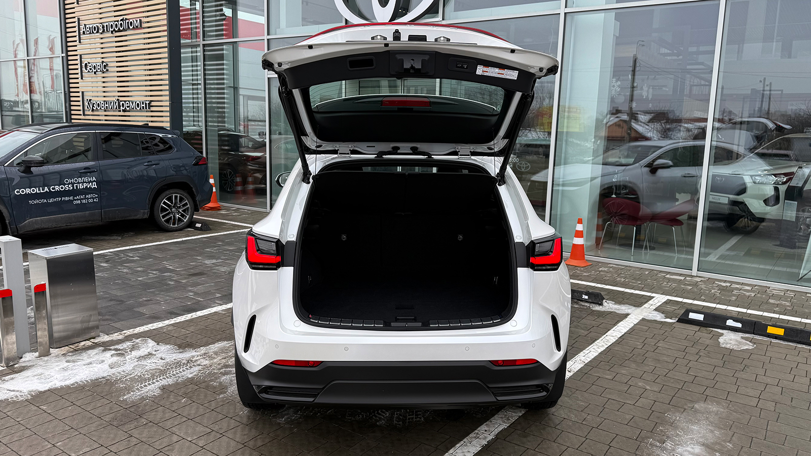 Lexus NX 2023 року, Універсал, Тойота Центр Рівне "Агат Авто", м.Рівне | Фото № 10 Lexus NX 2023 року з пробігом 16510 км, Універсал, Тойота Центр Рівне "Агат Авто", м.Рівне - 1874850 ГРН | Фото № 10