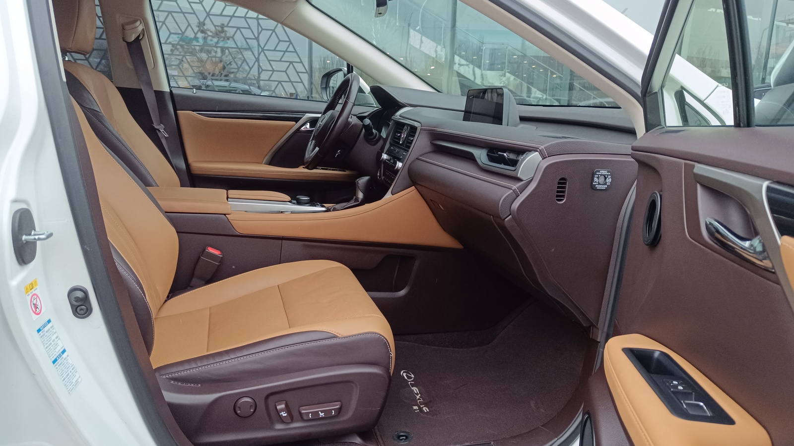 Lexus RX 2016 року, Універсал, Лексус Київ Захід, м.Київ | Фото № 6 Lexus RX 2016 року з пробігом 183251 км, Універсал, Лексус Київ Захід, м.Київ - 1245000 ГРН | Фото № 6