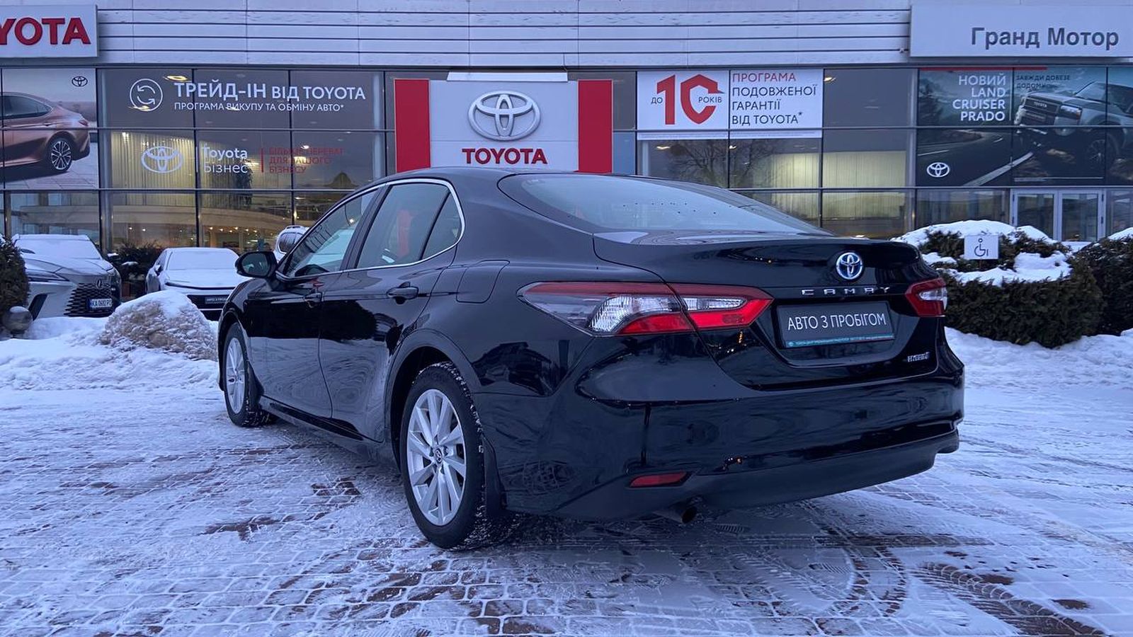 Toyota CAMRY 2021 року з пробігом 209428 км, Седан, Тойота Центр Хмельницький "Гранд Мотор", м.Хмельницький - 1061160 ГРН | Фото № 2