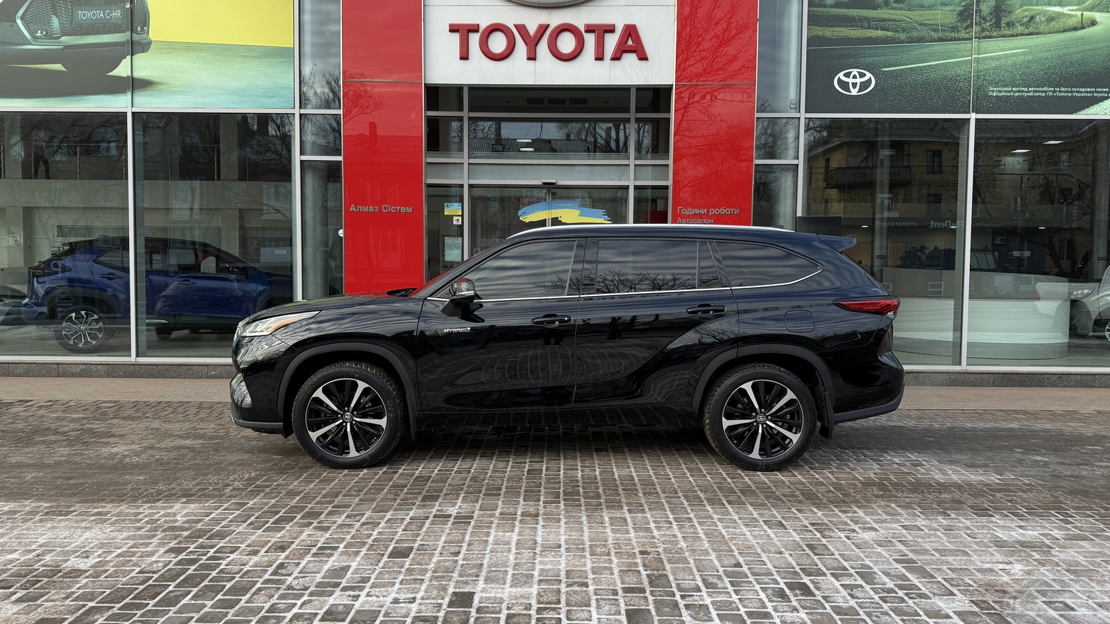 Toyota HIGHLANDER 2021 року з пробігом 147647 км, Універсал, Тойота Центр Кривий Ріг "Алмаз Сістем", м.Кривий Ріг - 1939500 ГРН | Фото № 3