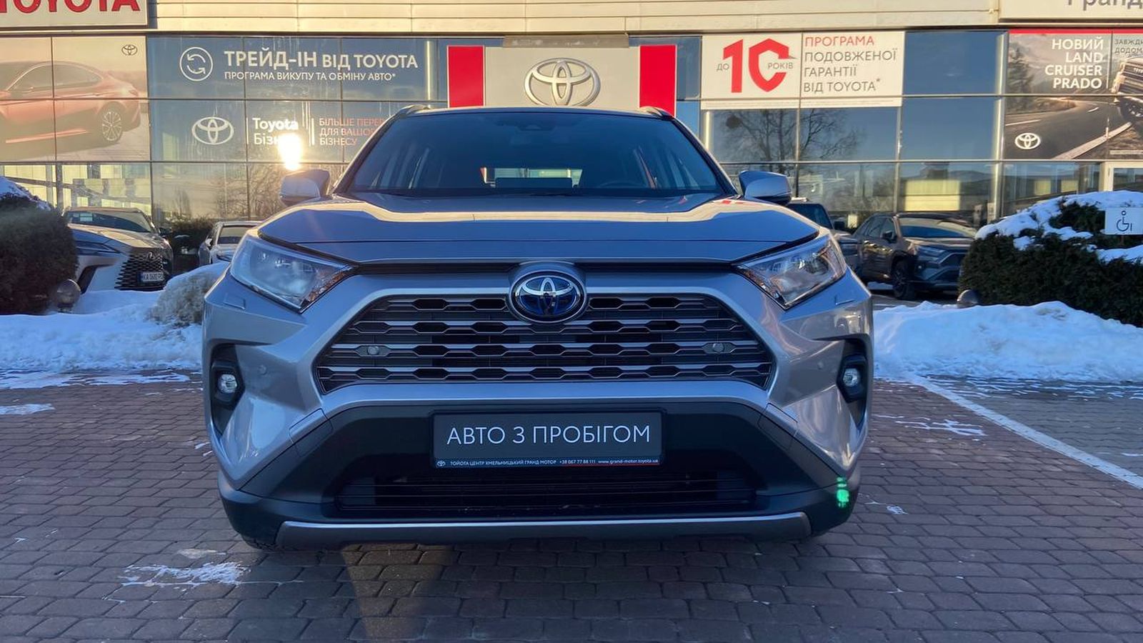 Toyota RAV4 2024 року, Універсал, Тойота Центр Хмельницький "Гранд Мотор", м.Хмельницький | Фото № 5 Toyota RAV4 2024 року з пробігом 12475 км, Універсал, Тойота Центр Хмельницький "Гранд Мотор", м.Хмельницький - 1569500 ГРН | Фото № 5