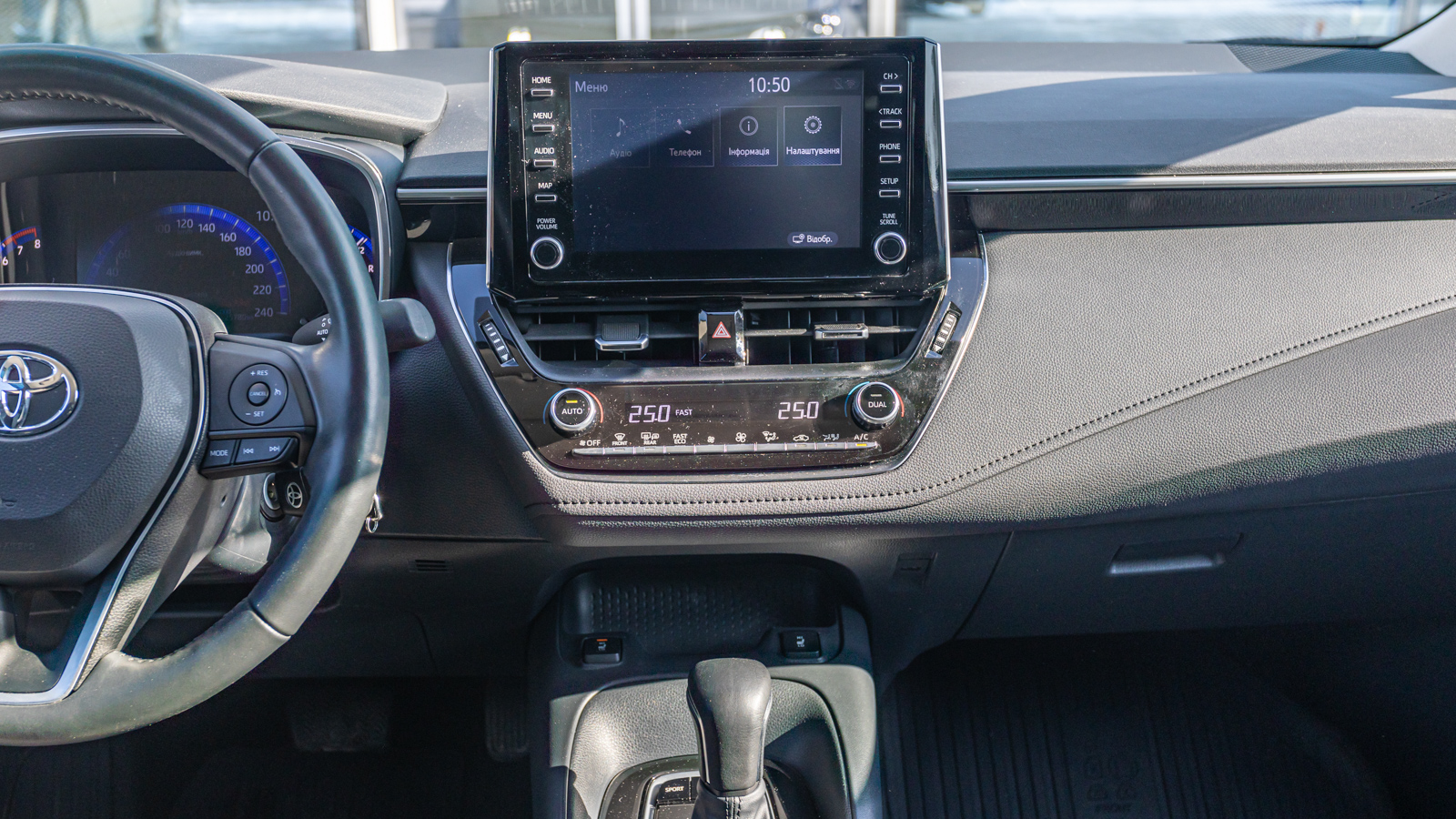 Toyota COROLLA 2022 року, Седан, Тойота Центр Дніпро "Алмаз Мотор" на Запорізькому шосе, м.Дніпро | Фото № 13 Toyota COROLLA 2022 року з пробігом 25453 км, Седан, Тойота Центр Дніпро "Алмаз Мотор" на Запорізькому шосе, м.Дніпро - 935000 ГРН | Фото № 13