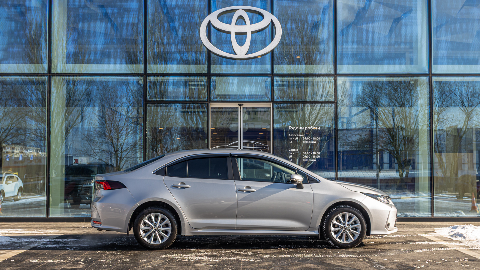 Toyota COROLLA 2022 року, Седан, Тойота Центр Дніпро "Алмаз Мотор" на Запорізькому шосе, м.Дніпро | Фото № 17 Toyota COROLLA 2022 року з пробігом 25453 км, Седан, Тойота Центр Дніпро "Алмаз Мотор" на Запорізькому шосе, м.Дніпро - 935000 ГРН | Фото № 17