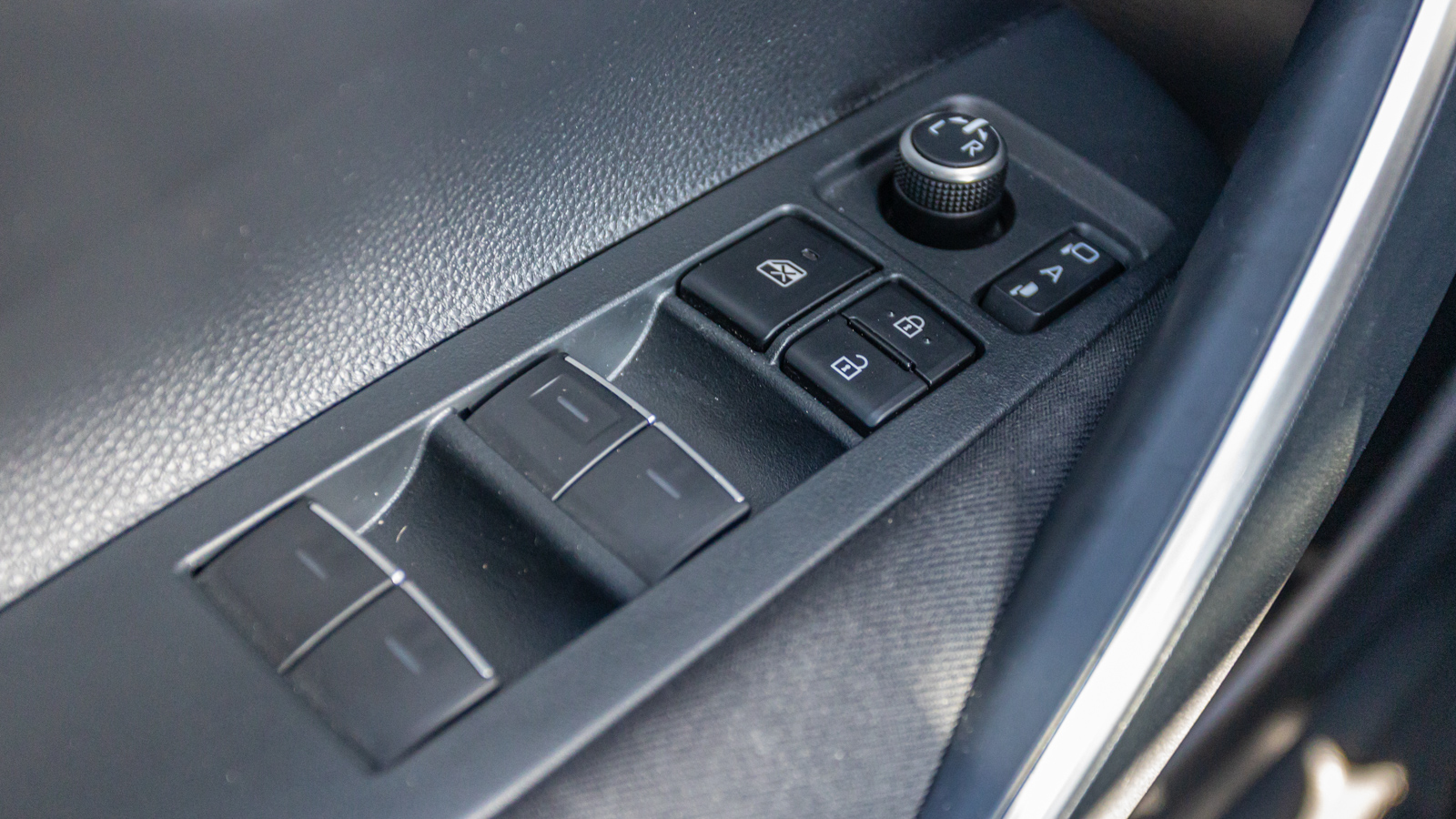 Toyota COROLLA 2022 року, Седан, Тойота Центр Дніпро "Алмаз Мотор" на Запорізькому шосе, м.Дніпро | Фото № 20 Toyota COROLLA 2022 року з пробігом 25453 км, Седан, Тойота Центр Дніпро "Алмаз Мотор" на Запорізькому шосе, м.Дніпро - 935000 ГРН | Фото № 20